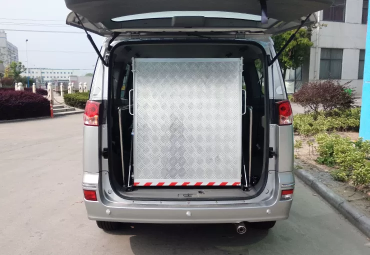 bmwr 2 wheelchair ramp 2