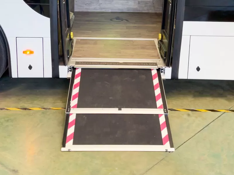 ¿Cómo funciona la rampa de silla de ruedas?