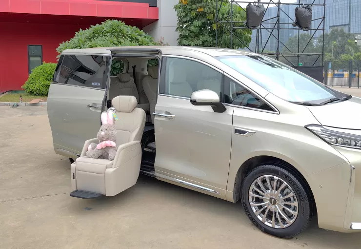 swivel car seats for sale
