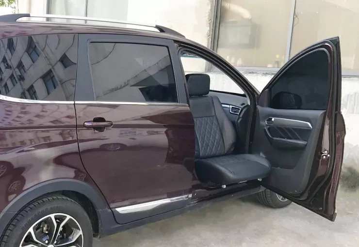 sout pro turning seat 2