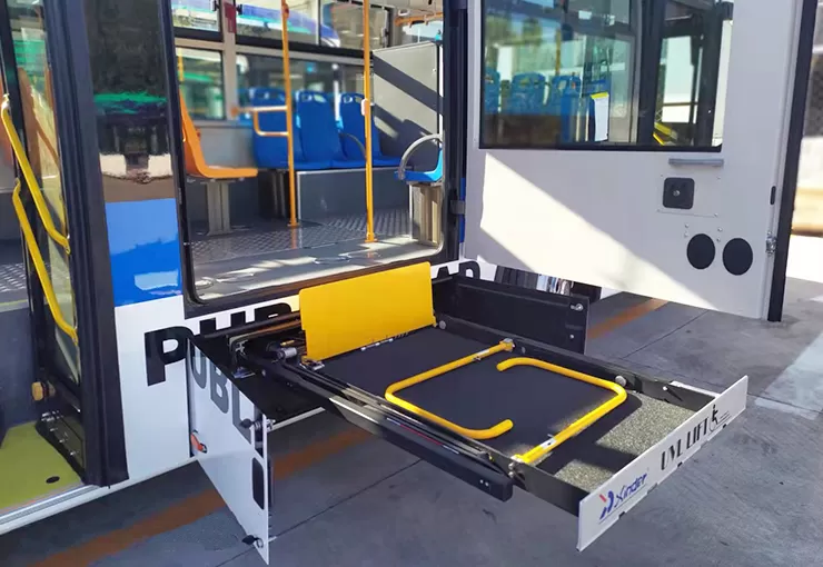 Elevador de silla de ruedas UVL-700II/1300II/1600II-H (en equipaje)