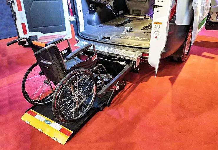 Tijera UVL-F-700 para silla de ruedas